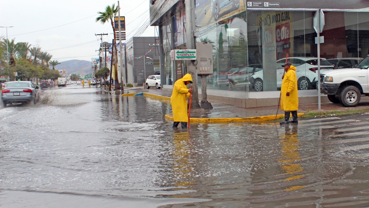 Lluvias en Torreón. | Roberto Amaya