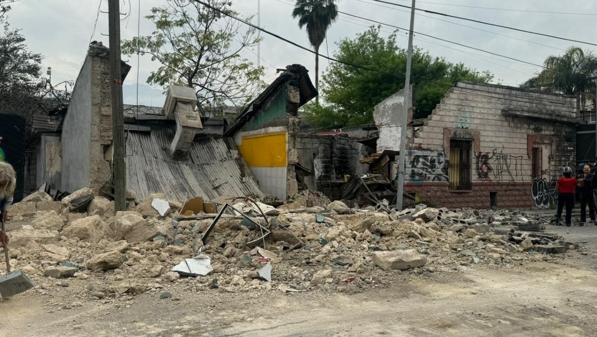 Protección Civil de Nuevo León informó que recibieron el reporte de un derrumbe en Monterrey a las 12:01 horas.  | Marcela Cuevas