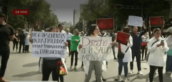 Trabajadores de la Fiscalía de CDMX protestan por descuentos injustificados
