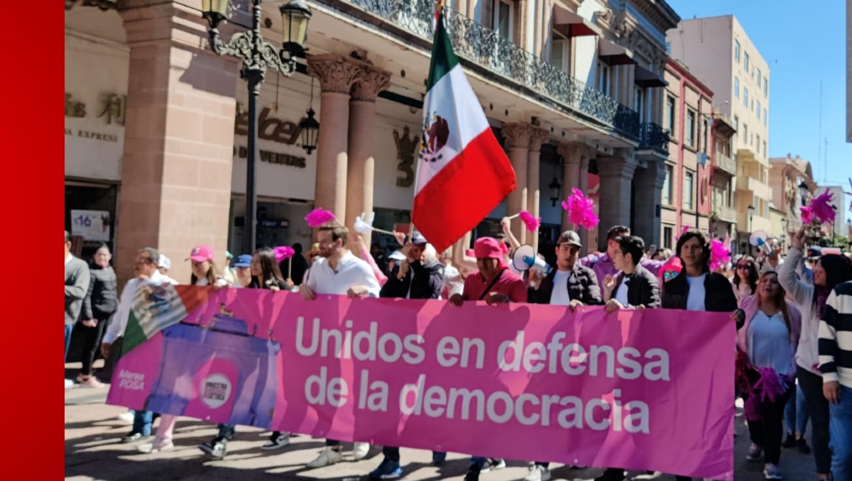 Marcha por nuestra democracia en León | Fotografía de Marcelo Sierra
