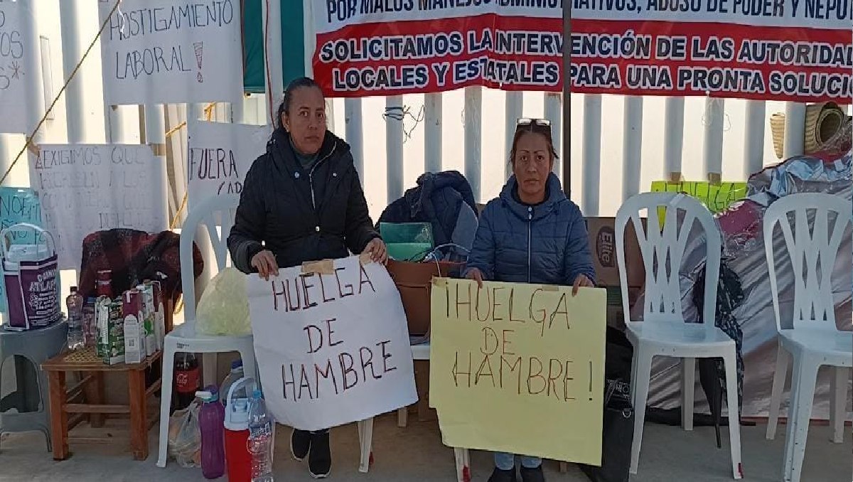 Personal del Hospital Integral de Atlapexco va a huelga por hostigamiento laboral y abuso de poder.