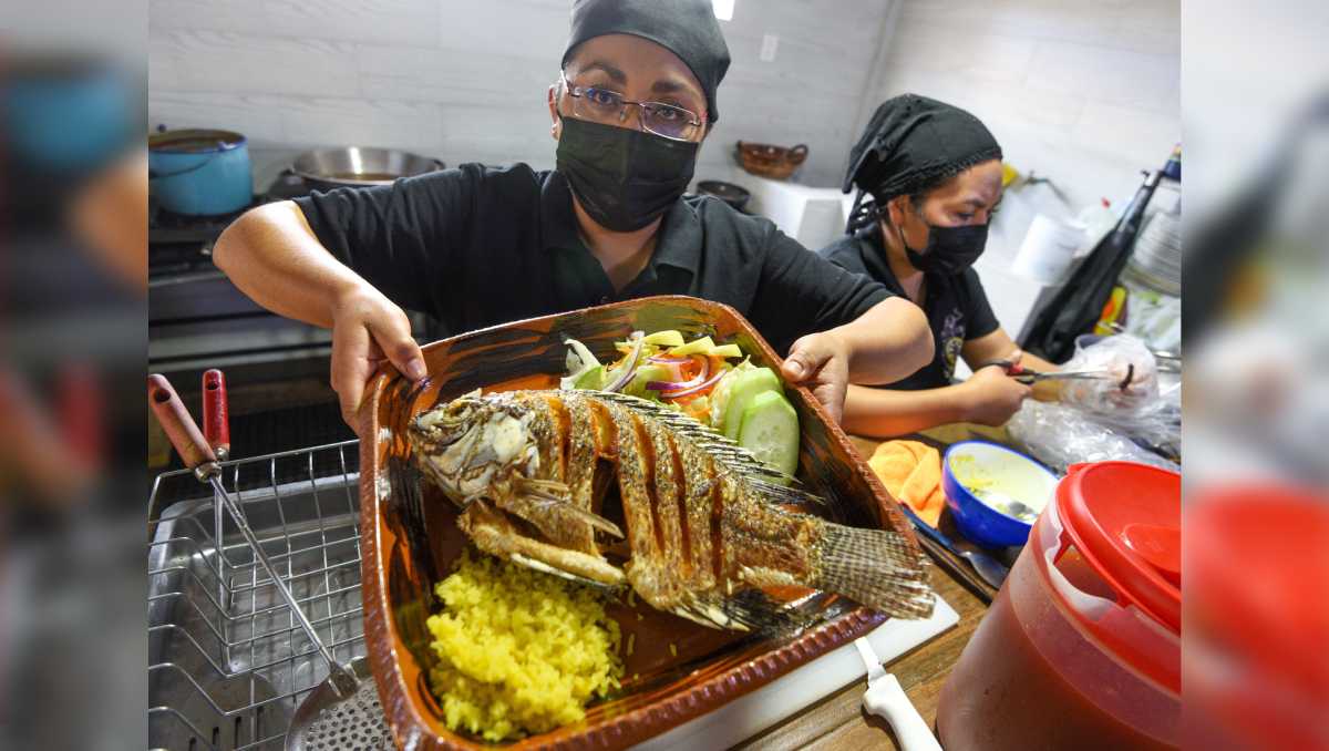 Otros alimentos populares como pulpo, salmón, sierra y huachinango también presentan alza en su costo al público. | Cuartoscuro