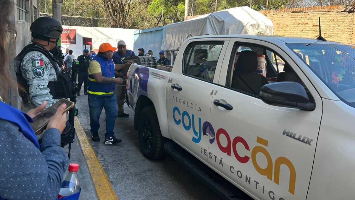 Giovani Gutiérrez supervisó los trabajos realizados en el jardín de niños “Tomás Mier García” en el Barrio de San Lucas. | Especial