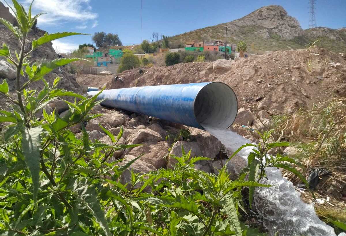Agua que viene del Río Nazas. (Roberto Amaya)