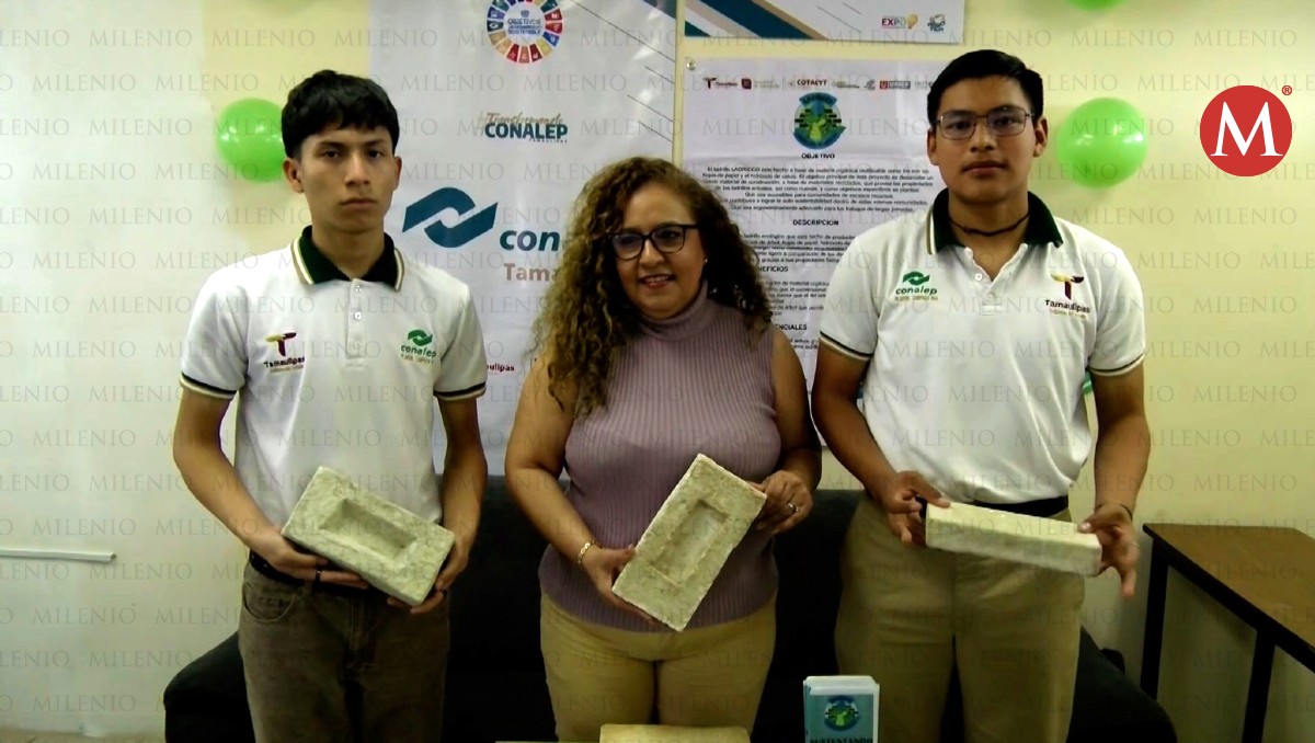 Alumnos del Conalep Tampico crean ladrillo orgánico. (Julio Martínez)