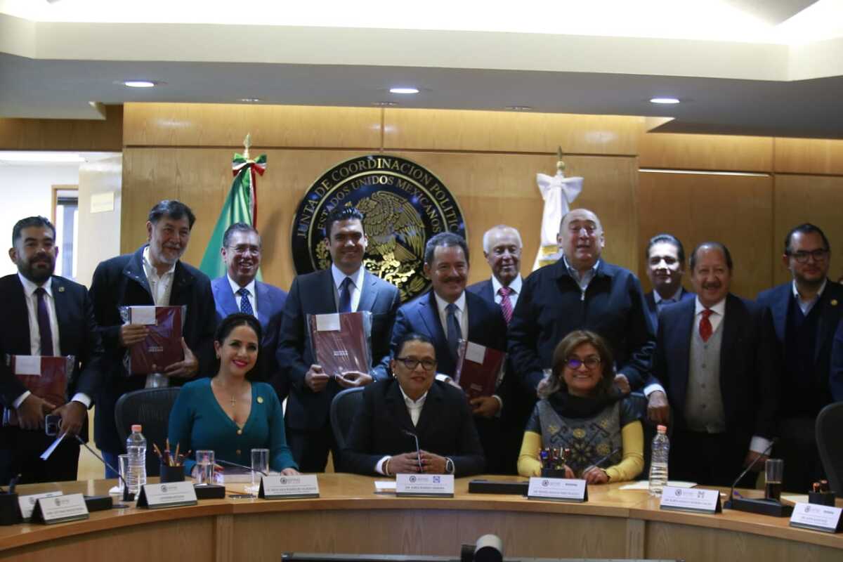 Rosa Icela Rodríguez se reúne con la Jucopo en San Lázaro. | Foto: Juan Carlos Bautista.
