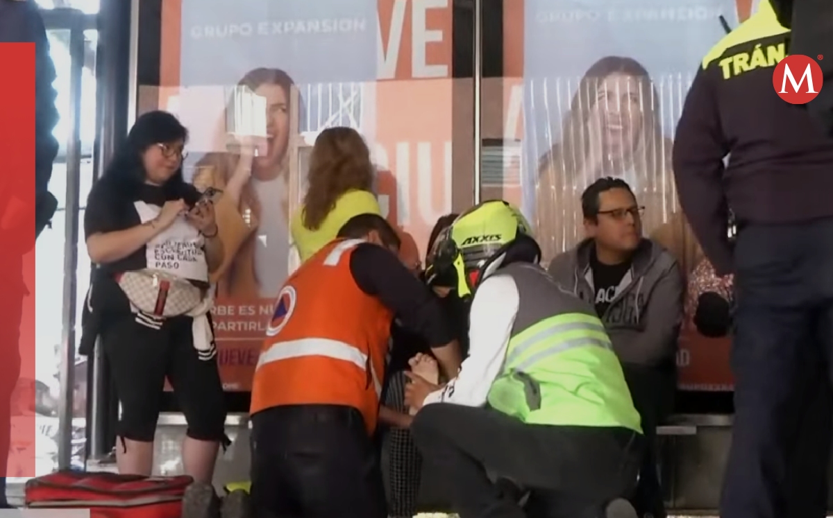 El operador del MB continuo con el servicio. | Especial