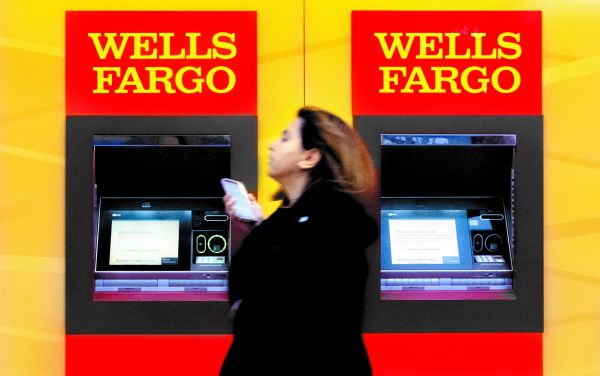 Wells Fargo, entre las instituciones con insuficiente capital para amortiguar pérdidas. JEENAH MOON/REUTERS