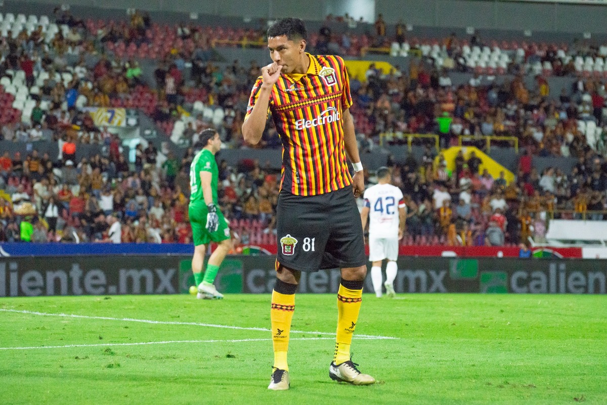 Leones Negros derrotó al Tapatío. (Cortesía)