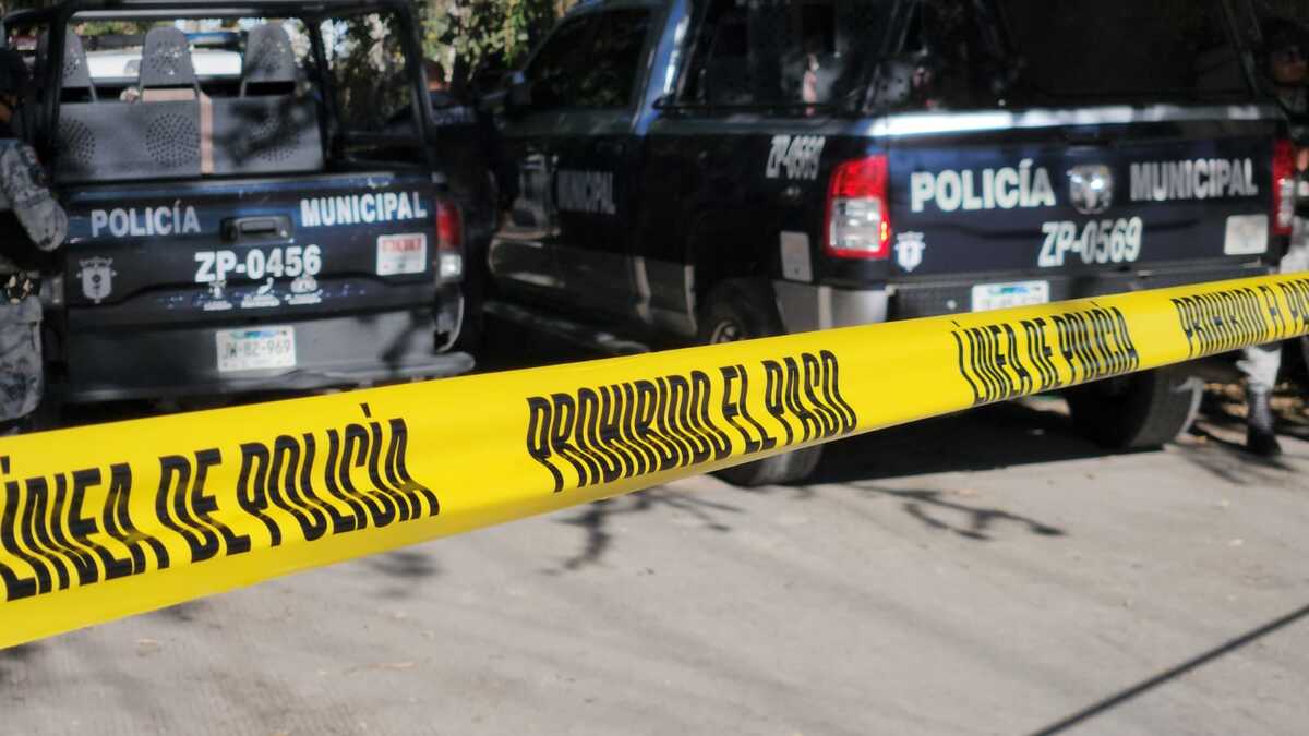 Localizan cuerpo calcinado y con huellas de violencia en Santa Ana Tepetitlán (Juan Carlos Munguía)
