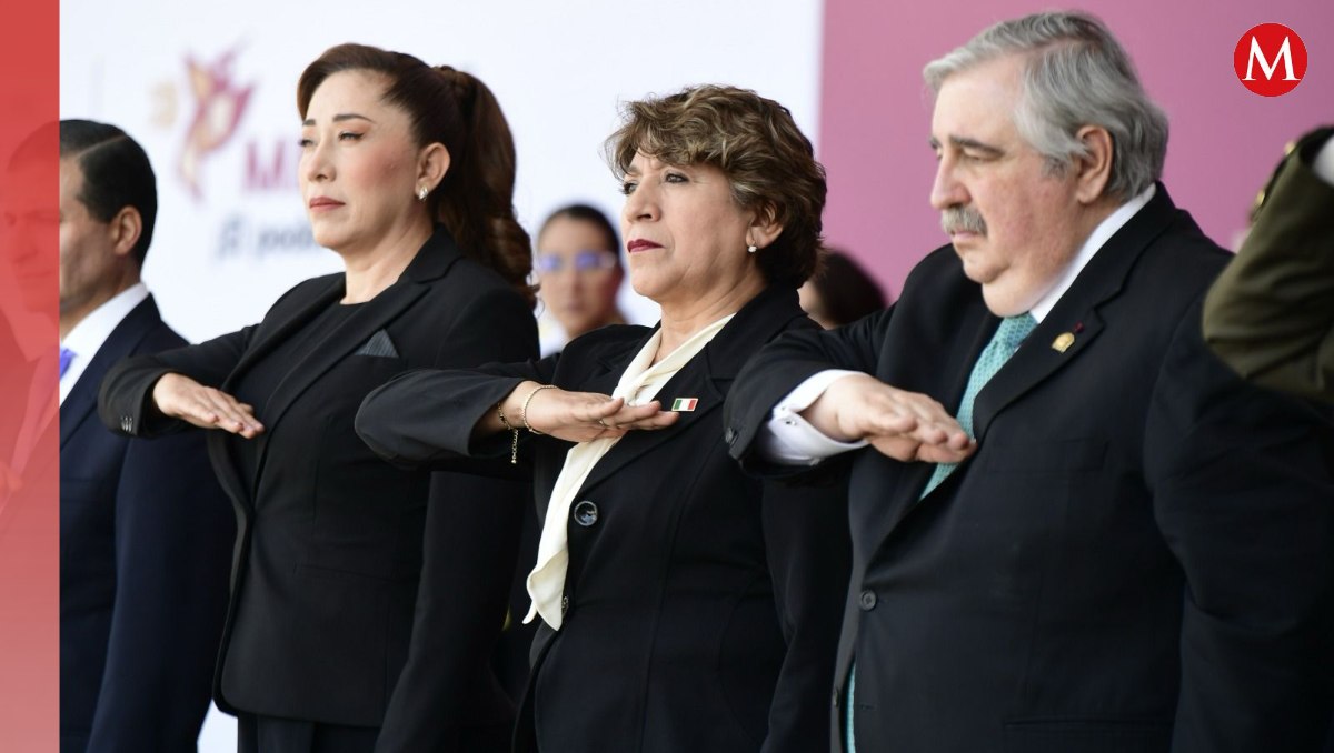 Conmemoran en Edomex por el Día de la Bandera