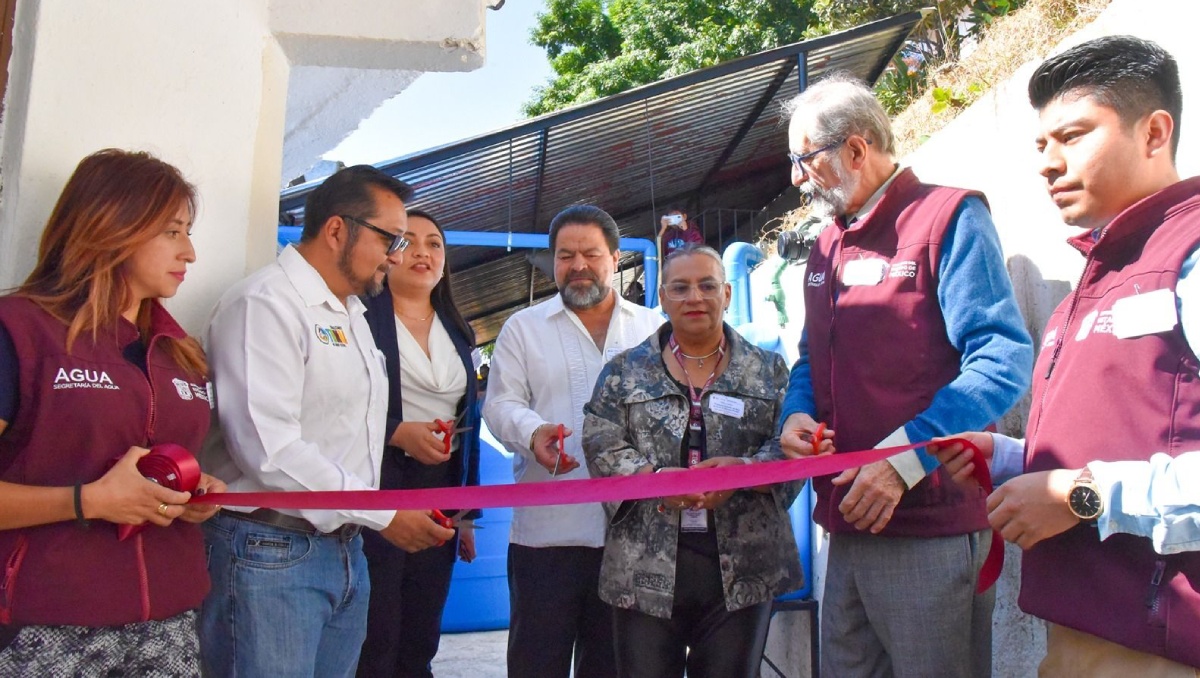 Dan inicio a sistema de captación de agua y planta purificadora de agua, en la Escuela Secundaria Técnica No. 37 Quetzalcóatl. Foto: (Especial)