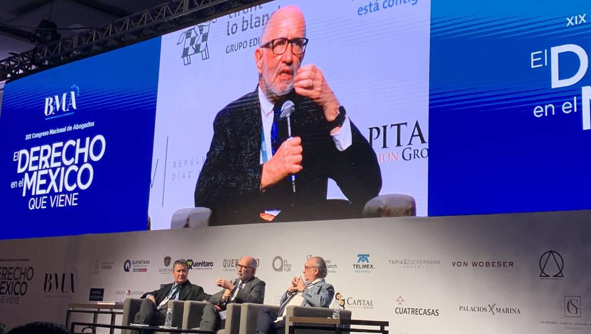 El ministro en retiro participó en un evento de abogados en Querétaro | X