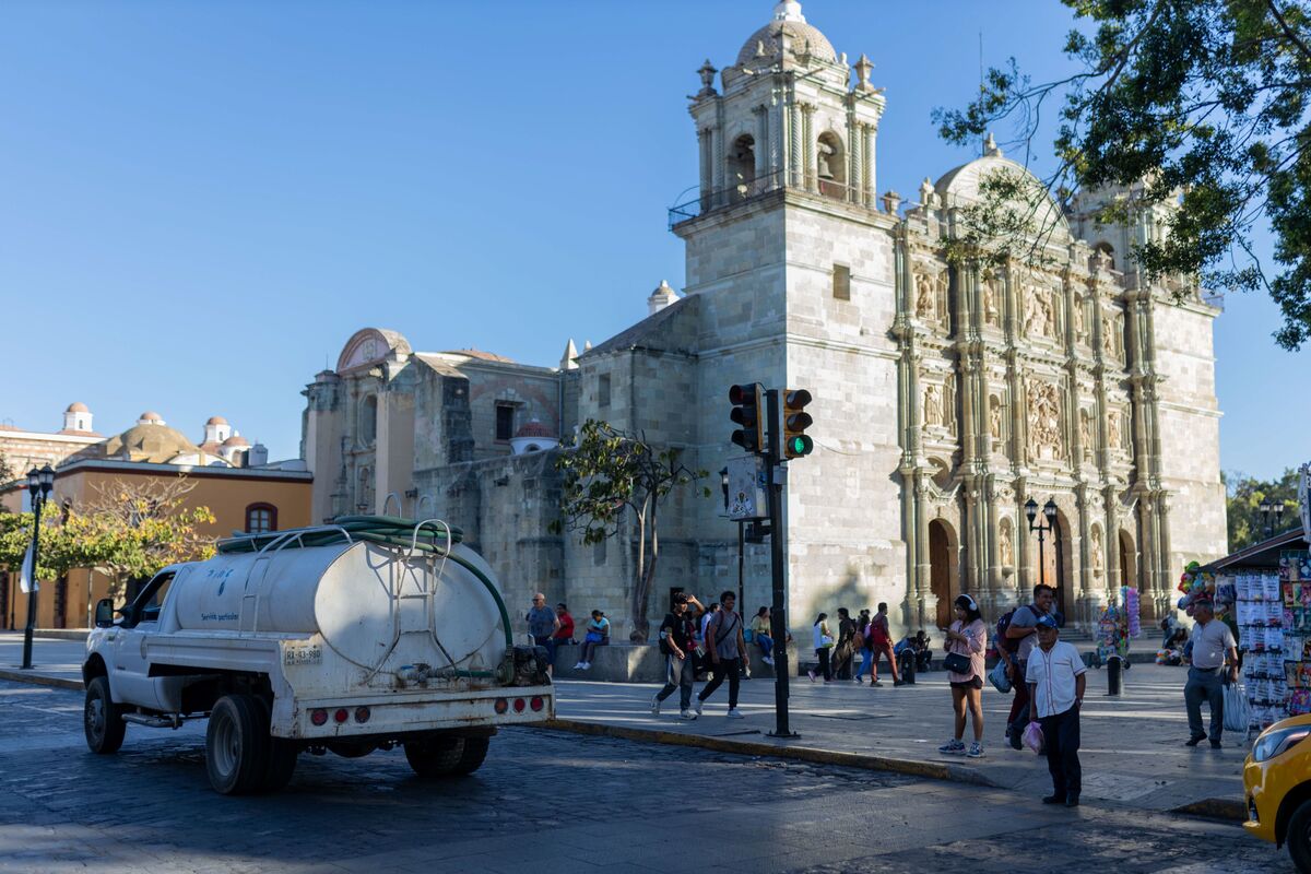 Incidente en el Zócalo de Oaxaca: Niña extraviada es localizada por su padre | Especial