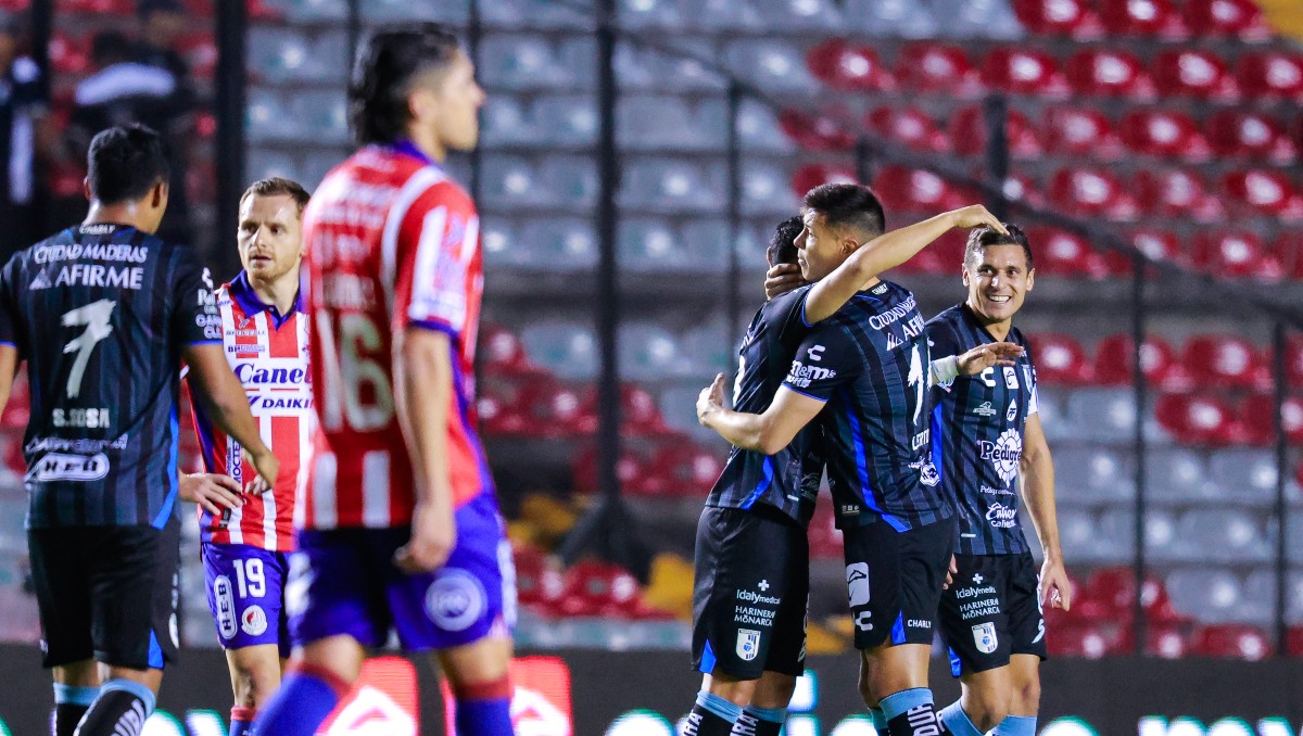 Querétaro agrava crisis de Atlético de San Luis en la Liga MX con goleada (Imago7)