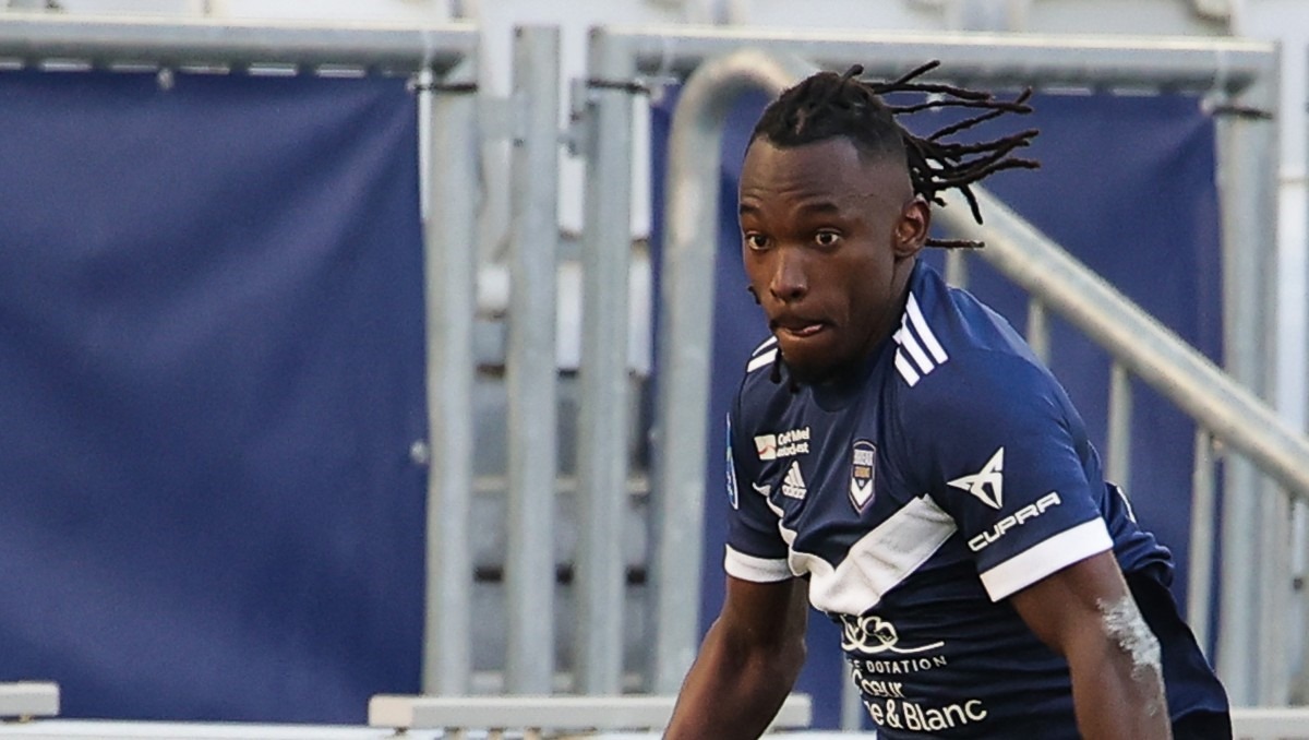 Alberth Elis futbolista de Burdeos sale del coma artificial (AFP)