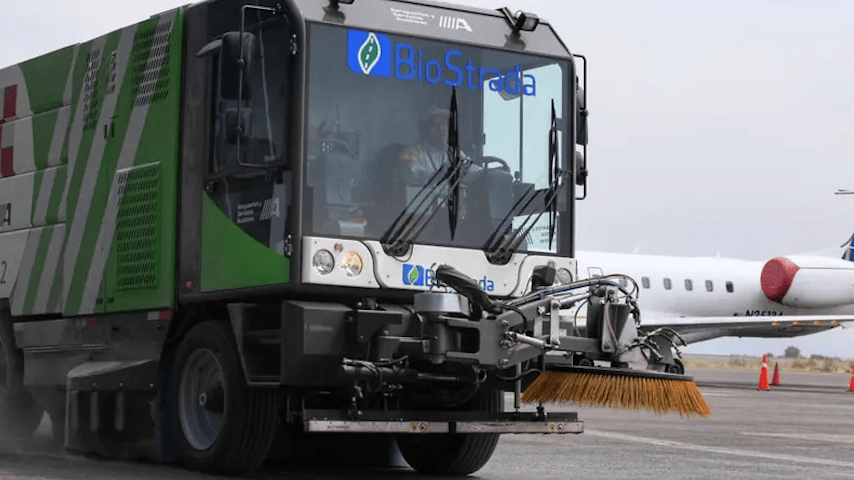 Aeropuerto de Puebla suspendió sus operaciones debido a caída de ceniza del Popocatépetl