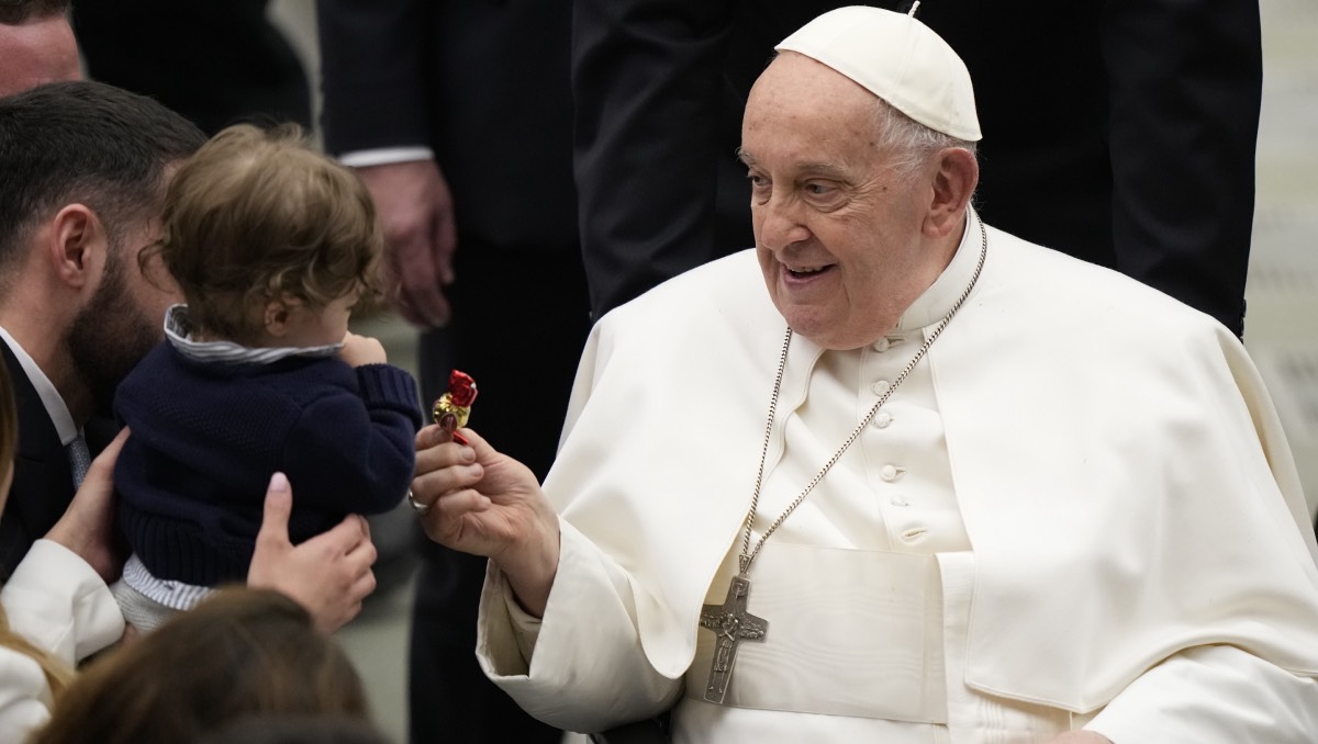 Papa Francisco critica la "ideología de género", etiquetándola como un "peligro" para la sociedad / AP