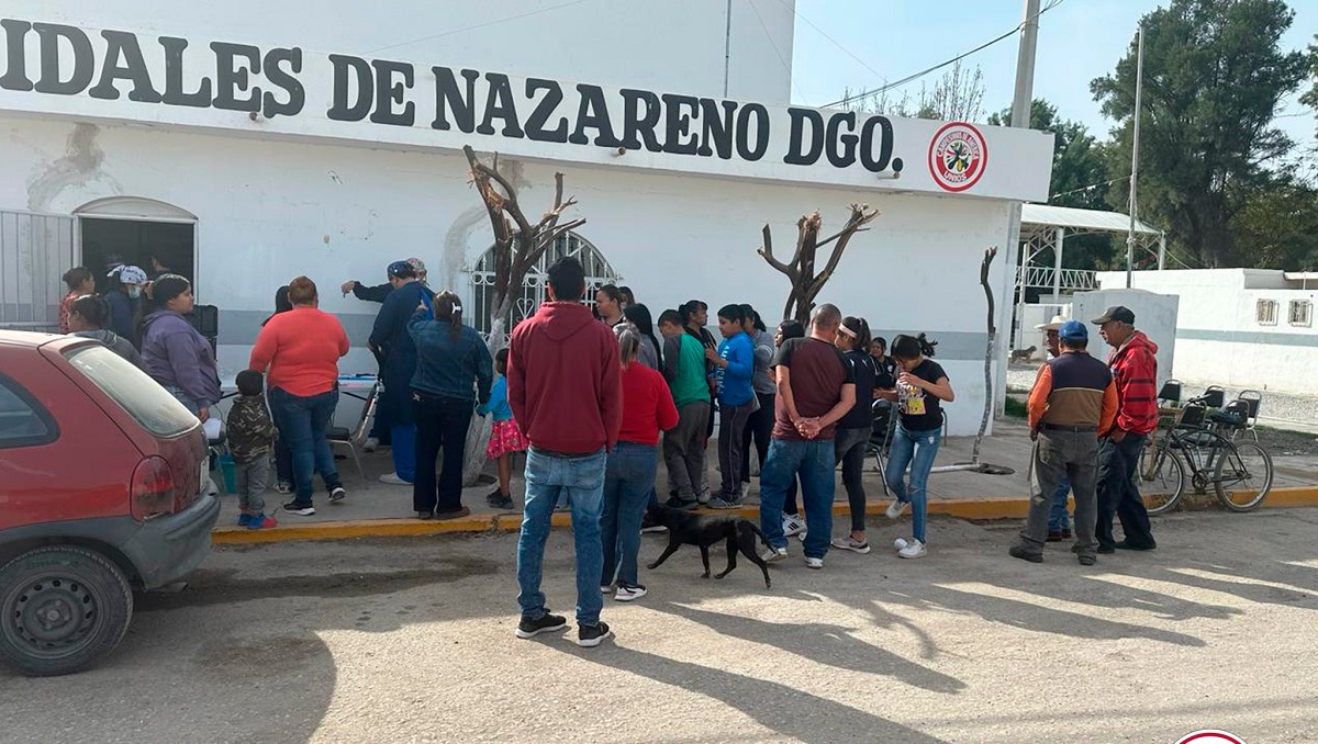 Brigada de salud de la UAD en Nazareno, en Ciudad Lerdo. (cortesía)