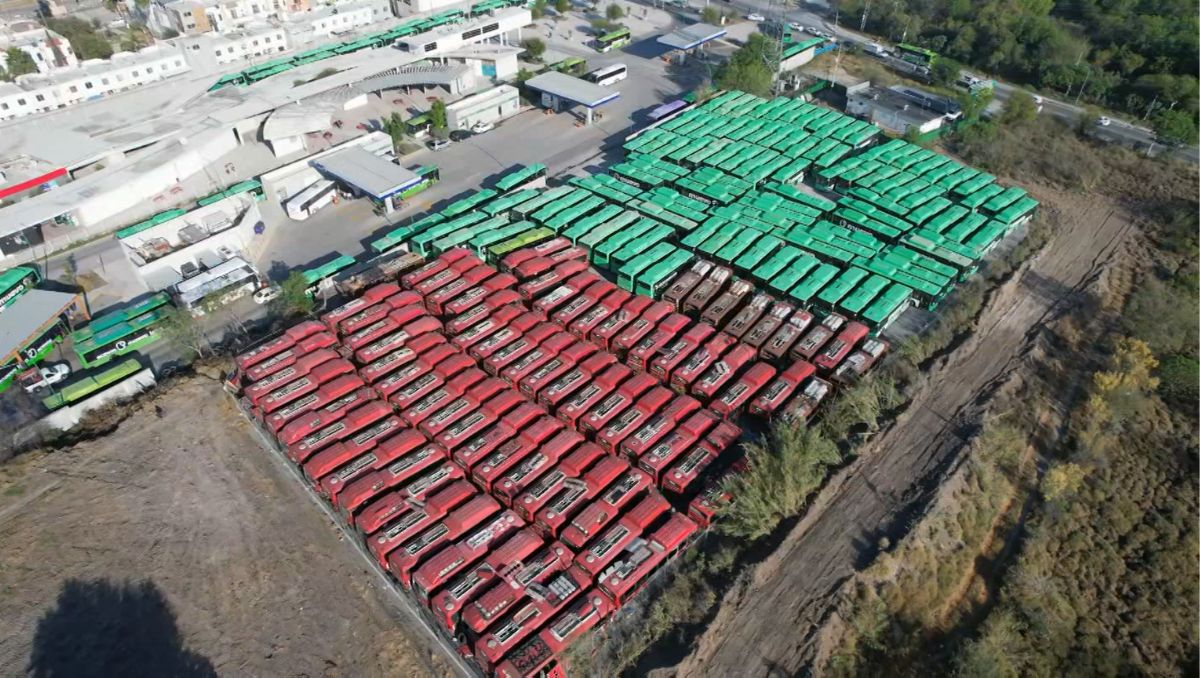 Se constató el abandono de los vehículos de transporte, los cuales se encuentran resguardados en la estación de Valle Soleado | Omar Benavides