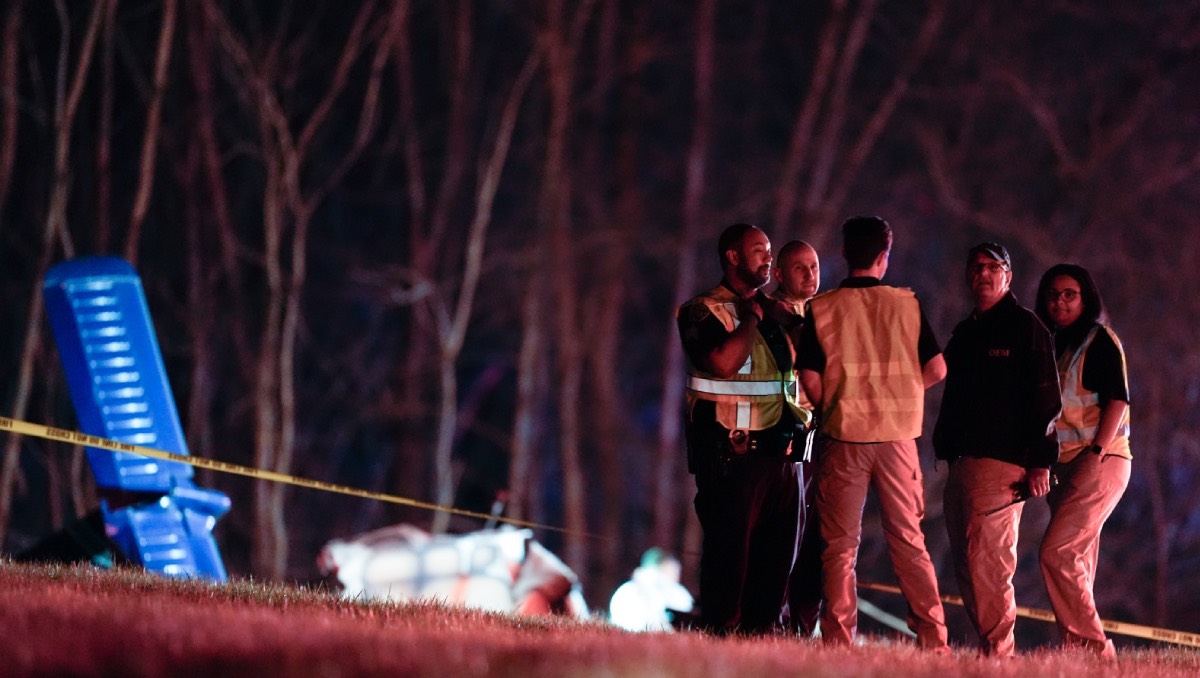 Avión se estrella en la autopista interestatal, dejando a cinco personas sin vida en Nashville, Tennessee / AP