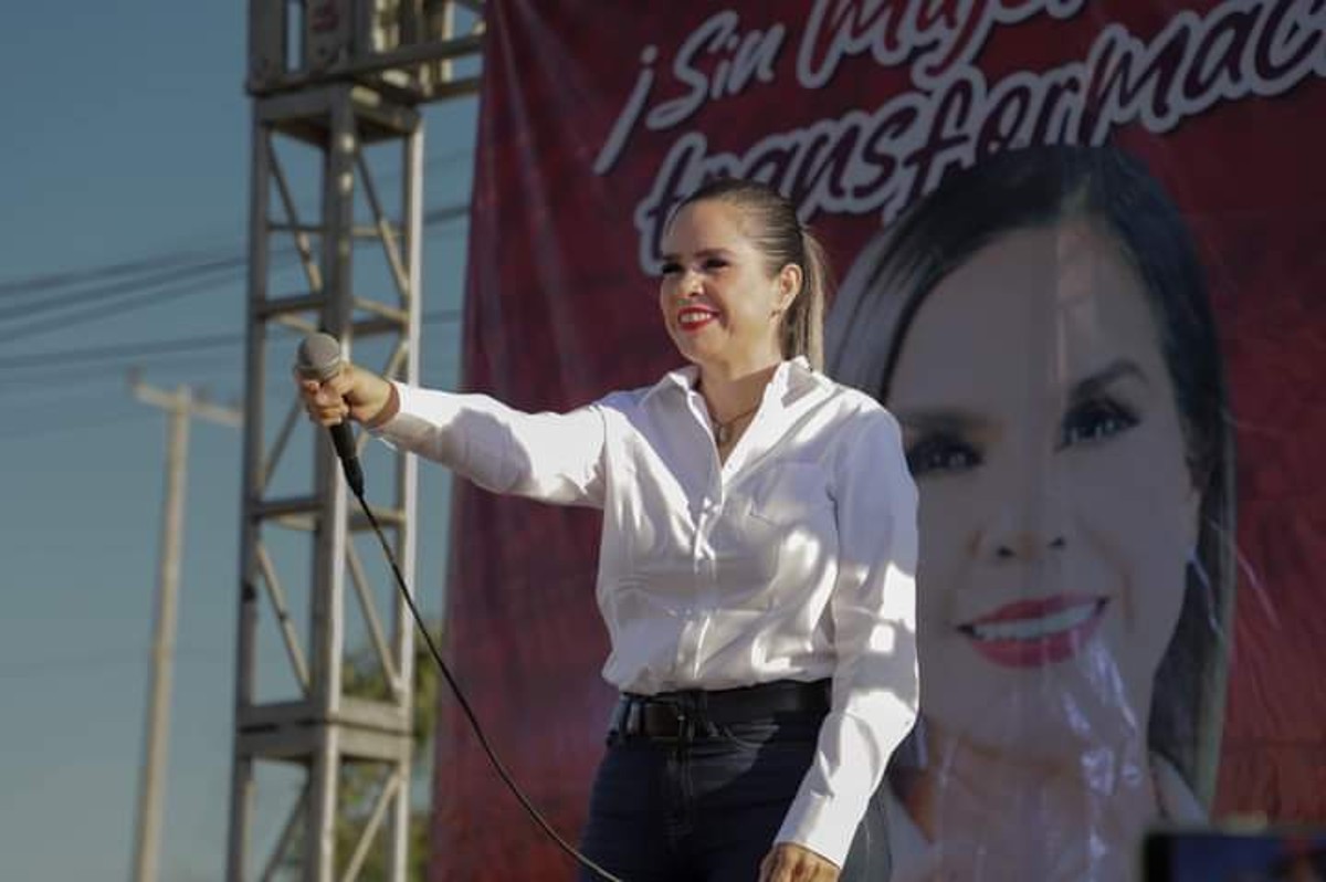 La candidata Gaby Montoya denunció las supuesta manipulación en favor de uno de los otros candidatos | Fb: @GabyMontoya