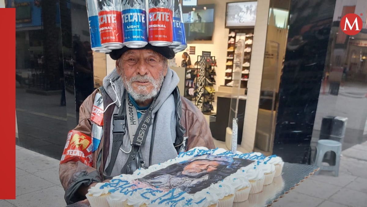 Celebran a "Tecate Man" en el Centro de Monterrey. Leyda Estrada