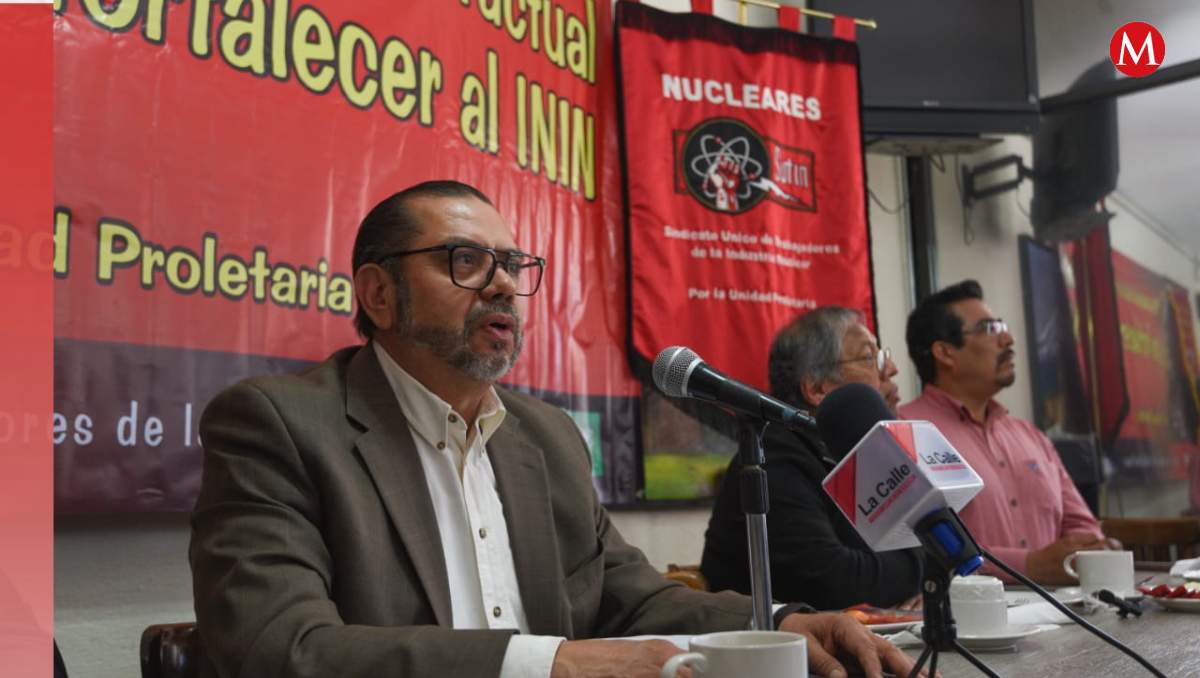 Representantes del Sindicato Único de Trabajadores de la Industria Nuclear| Foto: Bernardo Jasso