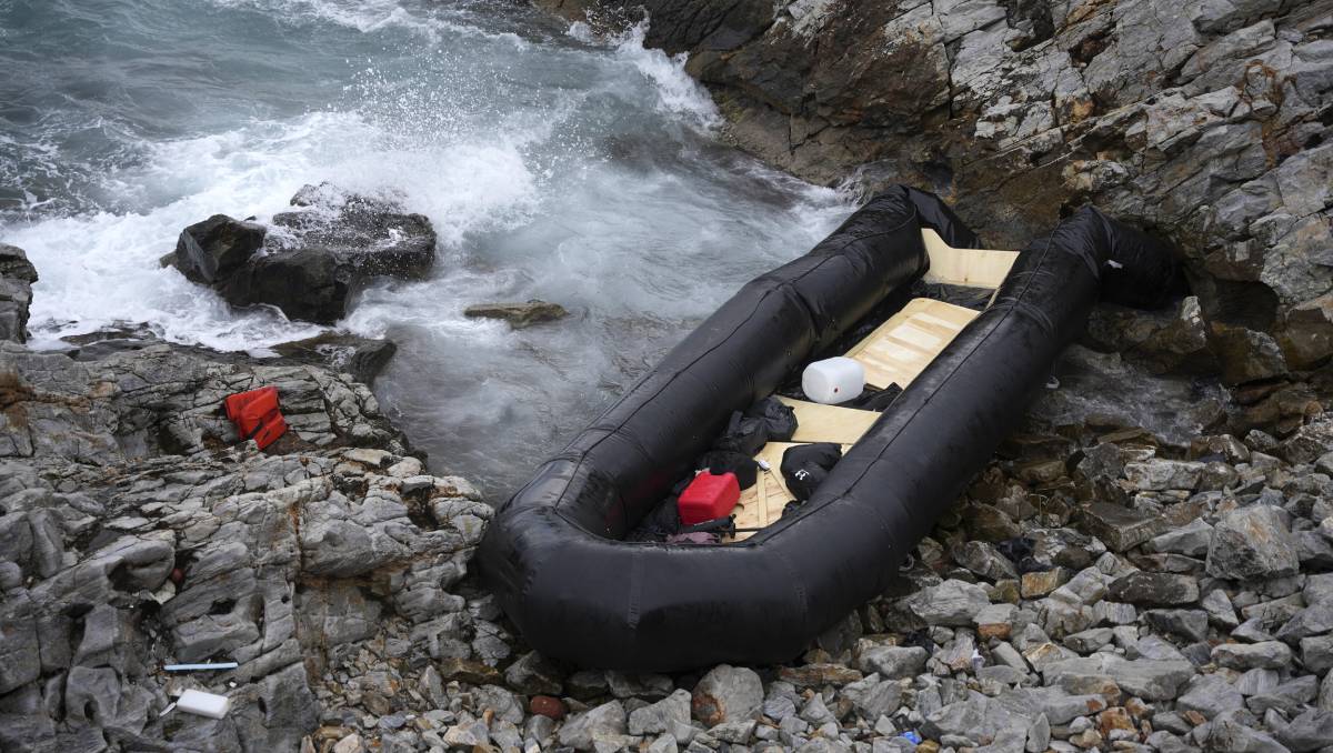Las rutas marítimas son las más peligrosas para migrantes | AP