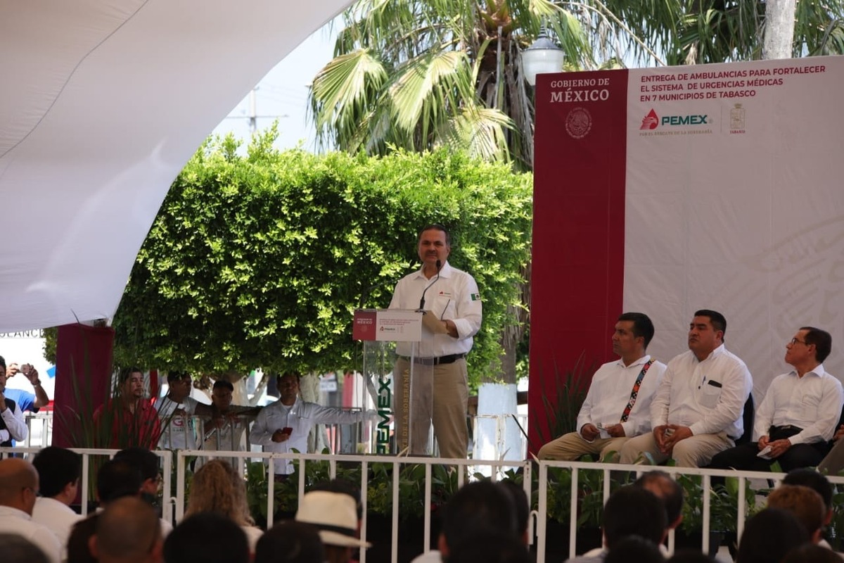 Pemex indicó que el capital asignado el año pasado se distribuyó en 68 donaciones de asfalto y combustibles.