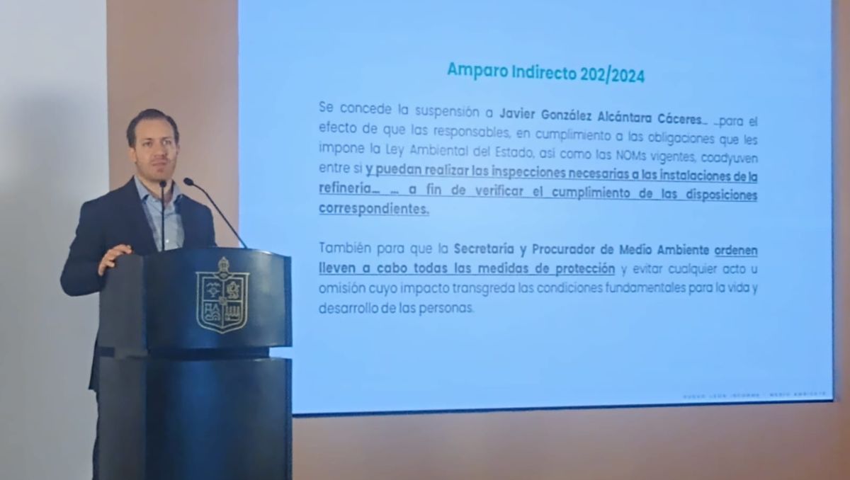 Javier González-Alcántara, regidor de San Pedro. Eduardo Mendieta