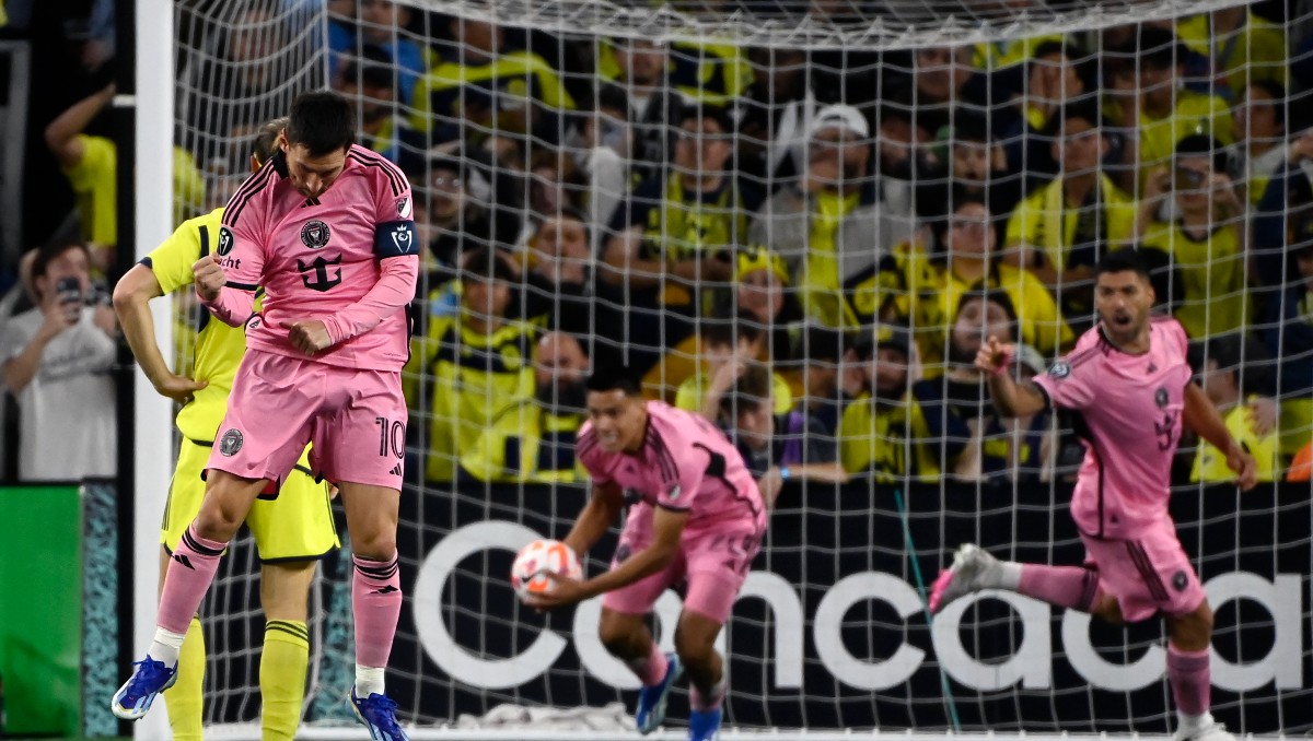 Messi y Suárez empatan a Nashville en los octavos de la Concachampions (AP)