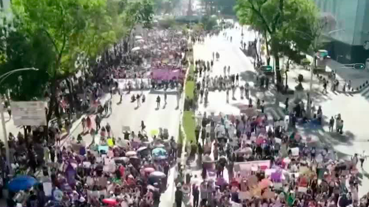 "Incidentes por la marcha del 8M en CdMx no han pasado a mayores": Martí Batres