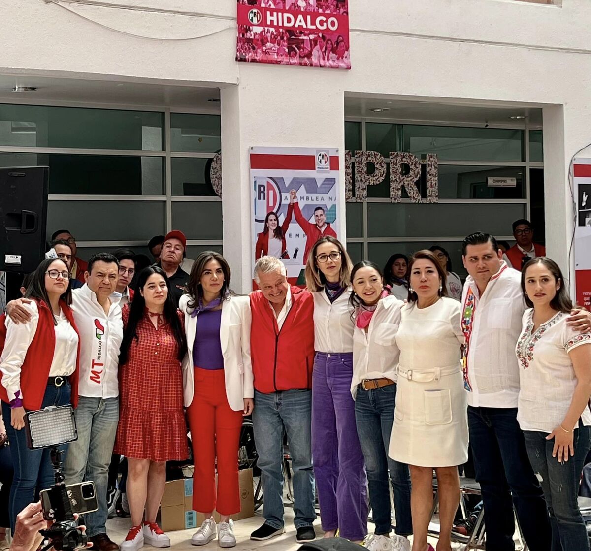 Registra PRI en Hidalgo candidatos y candidatas a diputaciones locales. Foto: Especial