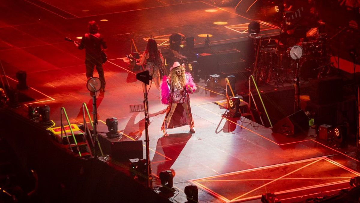 El concierto estuvo cargado de baile, nostalgia y recuerdos. Ileana González