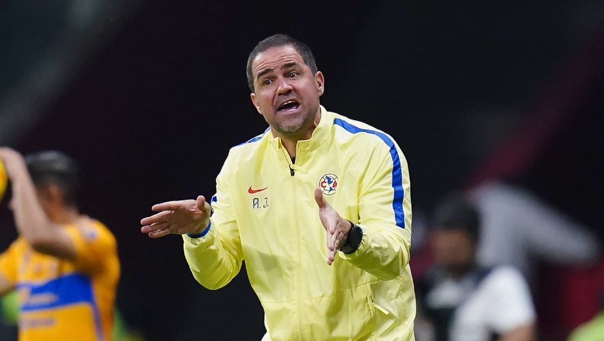 André Jardine asegura que no se guardará nada frente Chivas (Imago 7)