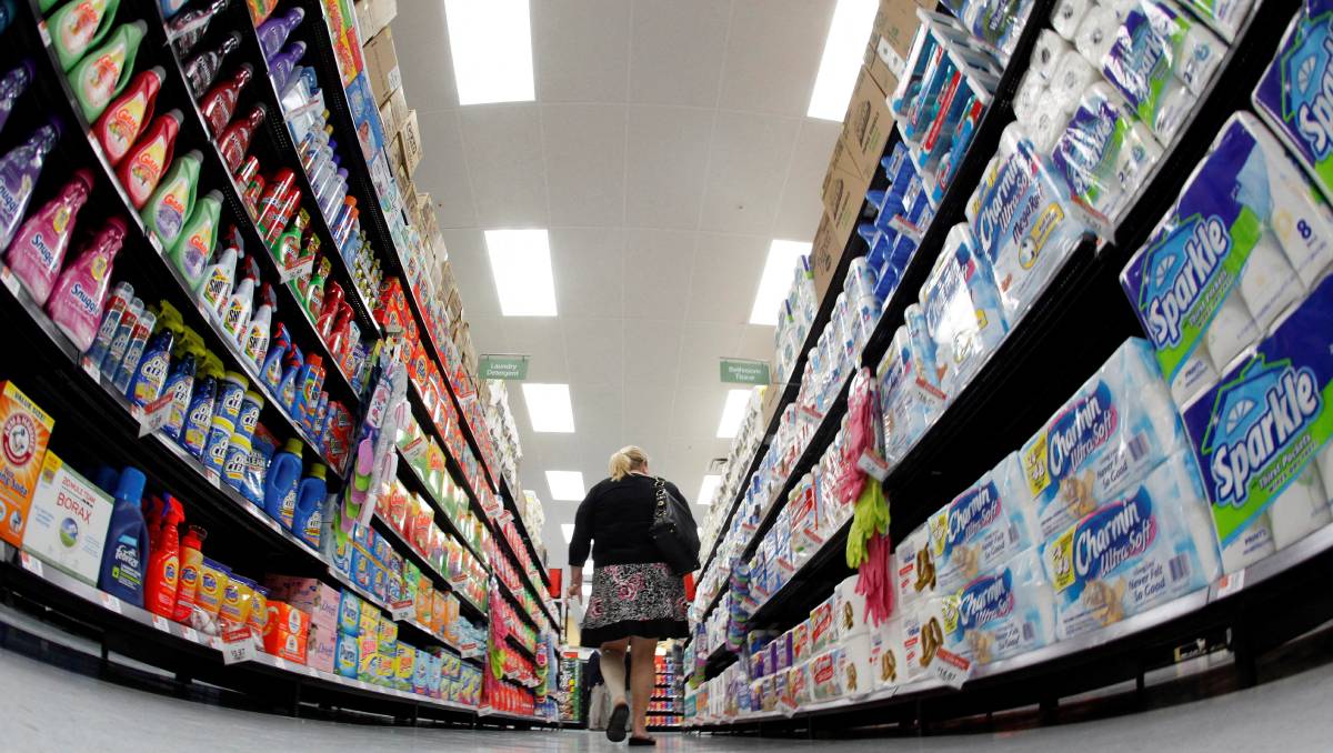 En las tiendas nuevas, se indicó, el principal vehículo de crecimiento continuará siendo Bodega Aurrera. | Reuters