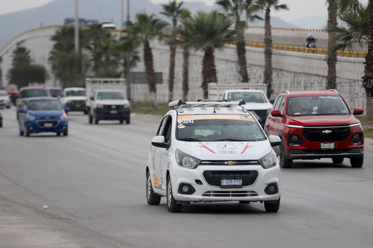 Taxistas de Gómez  Palacio. (Rolando Riestra)