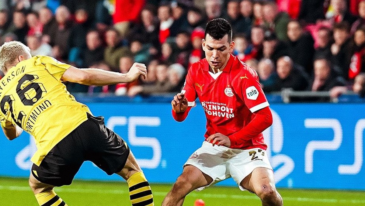 'Chucky' Lozano desilusionado tras eliminación del PSV de la Champions League (Instagram @PSV)