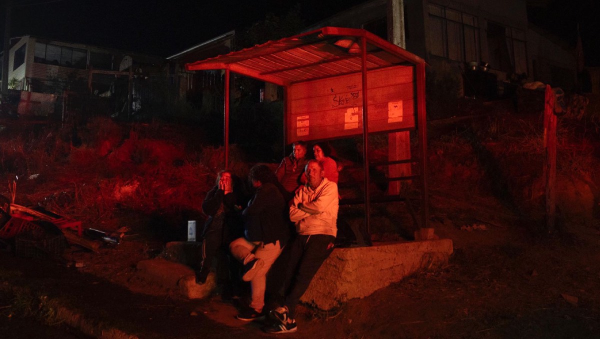 Incendio en el cerro cordillera; dos menores fallecen y varias viviendas quemadas | EFE