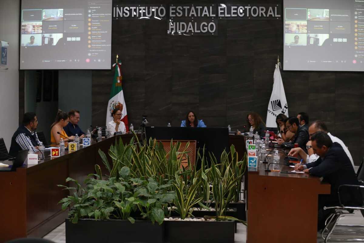 Tercera Sesión Extraordinaria del Instituto Estatal Electoral de Hidalgo. (Jorge Sánchez)