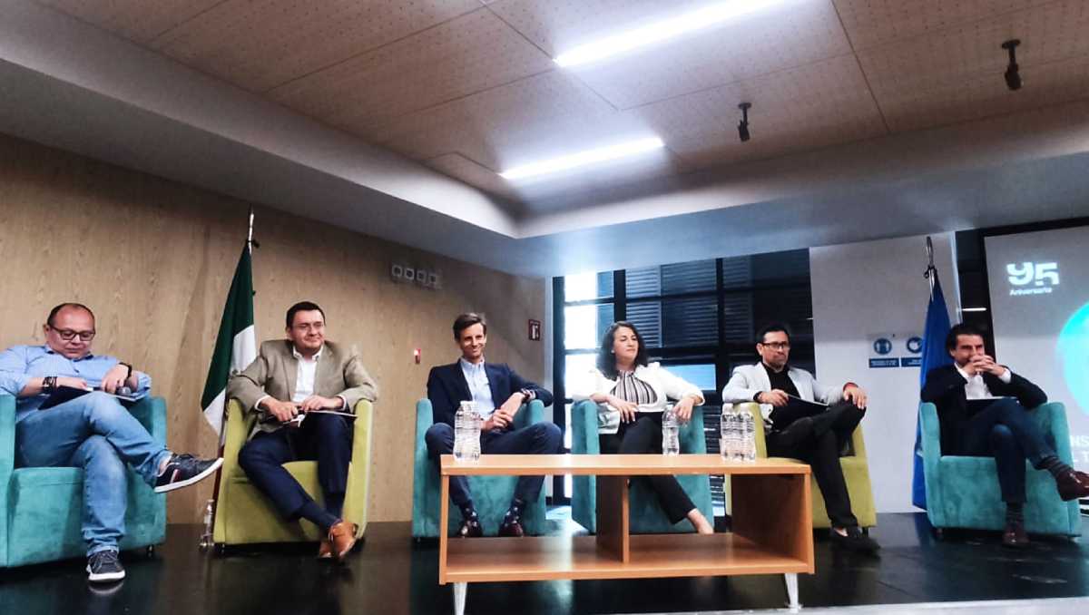 "De nada sirve tener un banco de información si no sabemos cómo preguntar a máquinas lo que queremos": Microsoft. | Especial