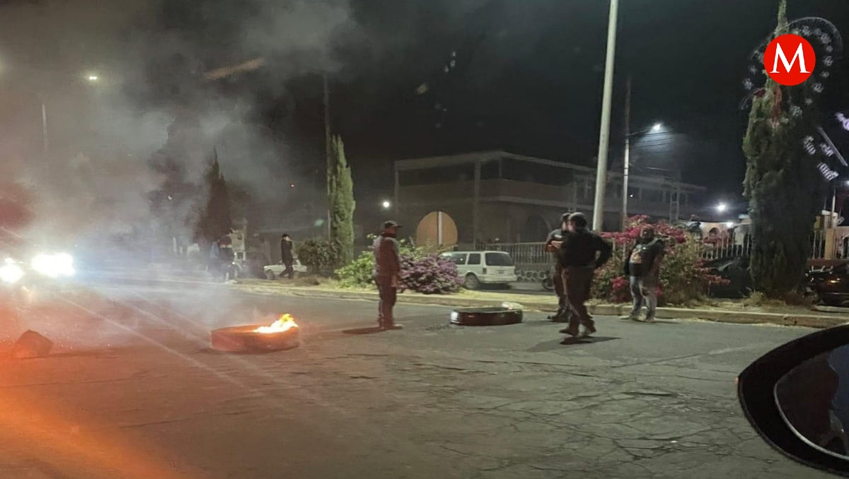 Rescatan a presunto ladrón de ser linchado en Cholula, Puebla | Especial