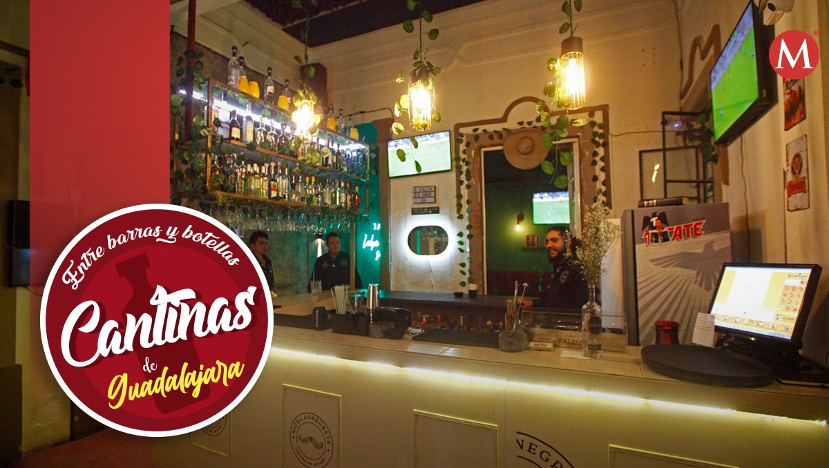 La barra del Nicolás Negrete, cantina del centro de  Guadalajara