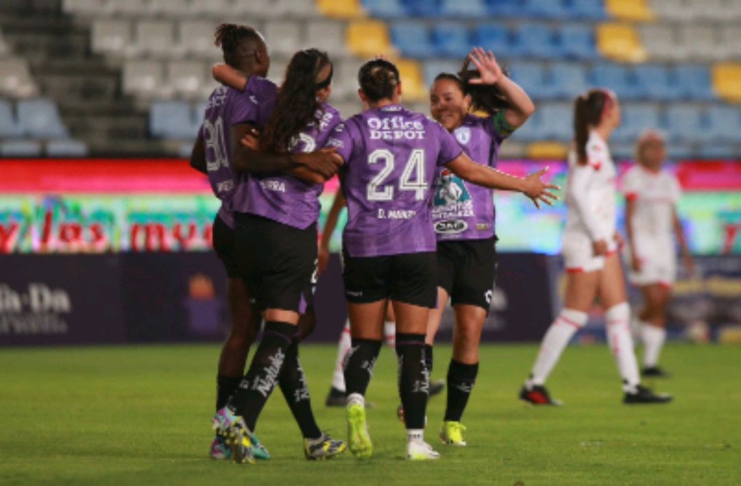 Pachuca golea en casa a Toluca femenil (Jorge Sánchez)