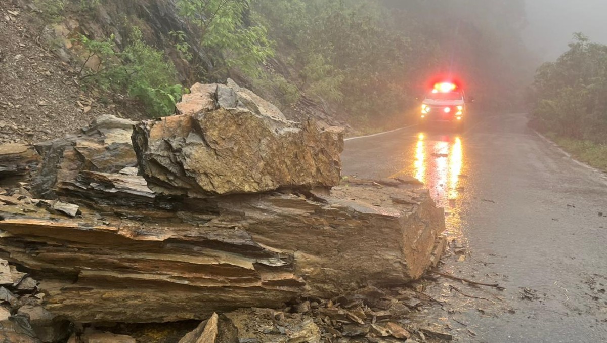 El reporte se dio la tarde de este lunes en el kilómetro 18 de la carretera a Rayones. Foto: Especial