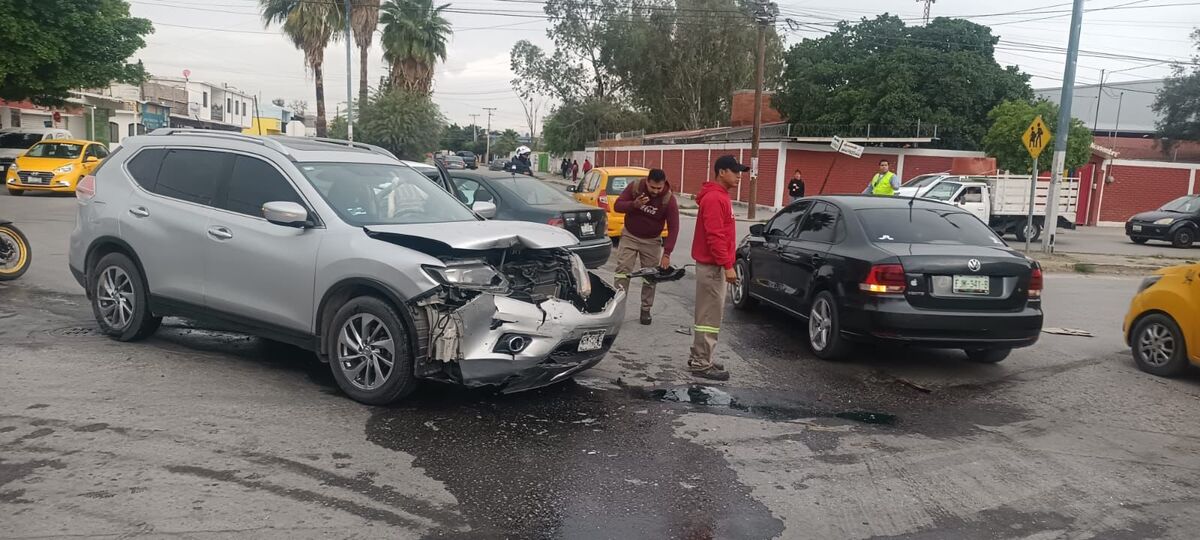 El accidente ocurrió en la calzada Xicoténcatl y Moctezuma. (Especial)
