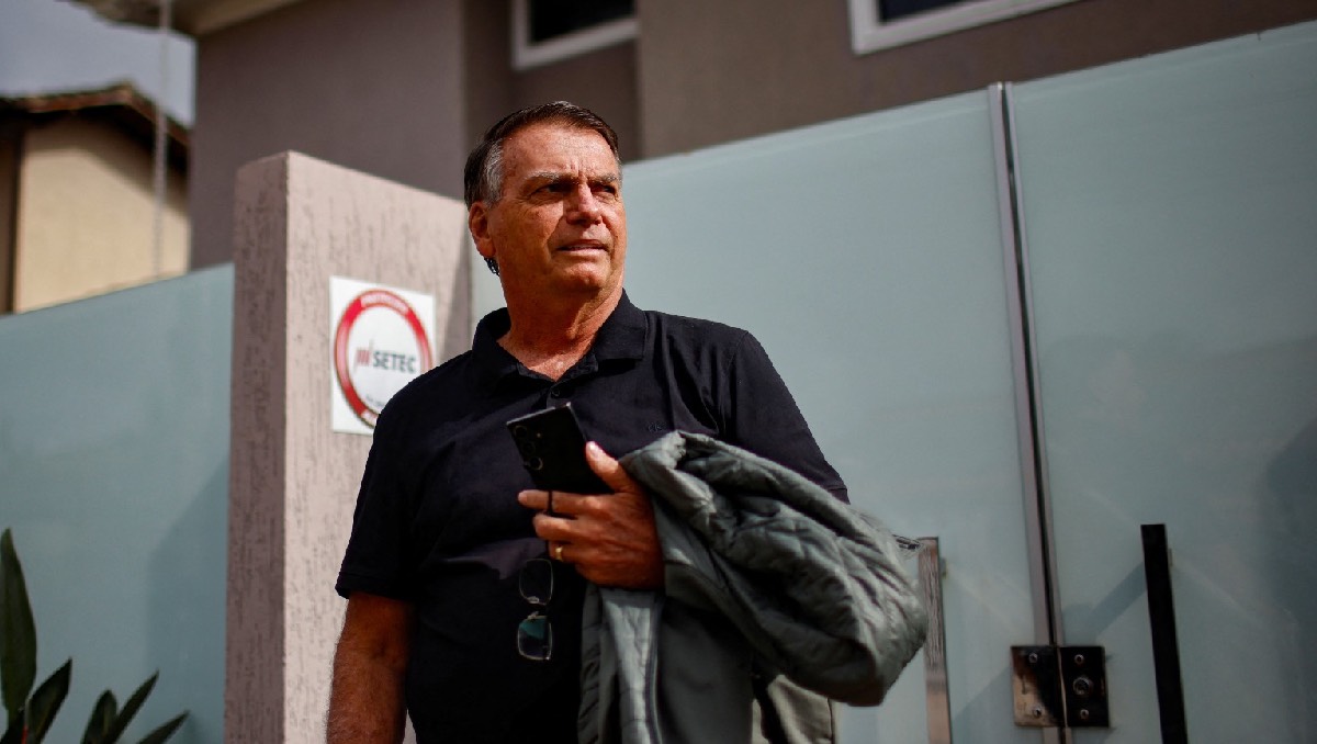 Bolsonaro acusado de falsificar información de vacunación en Brasil | REUTERS