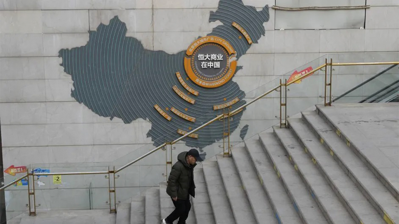 Evergrande Group recibe multa de 4 mil millones de yuanes por falsear ingresos