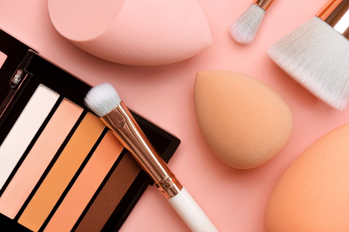 Los maquillajes multifuncionales marca la tendencia en 2024 /